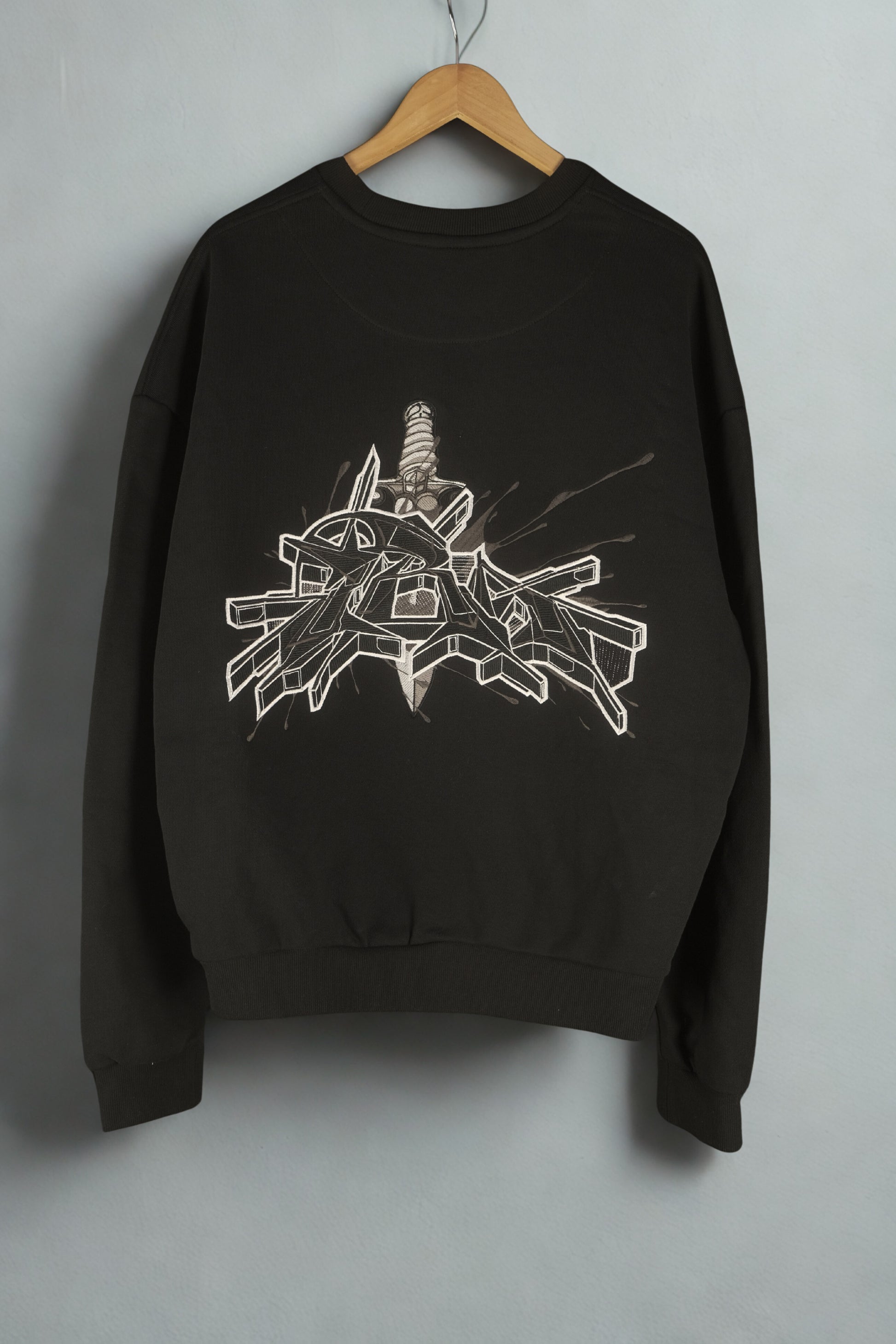 IRA - CREWNECK