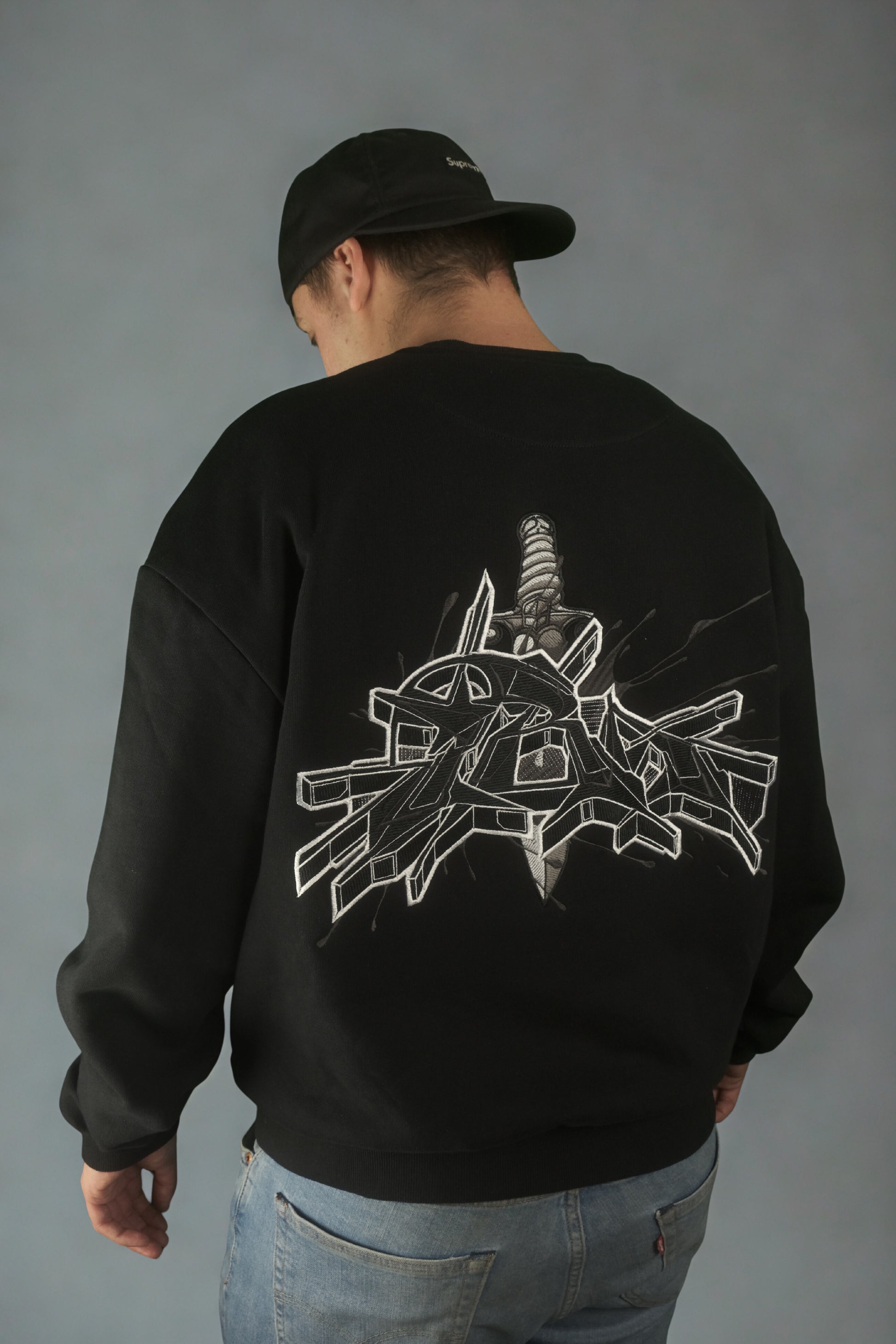 IRA - CREWNECK